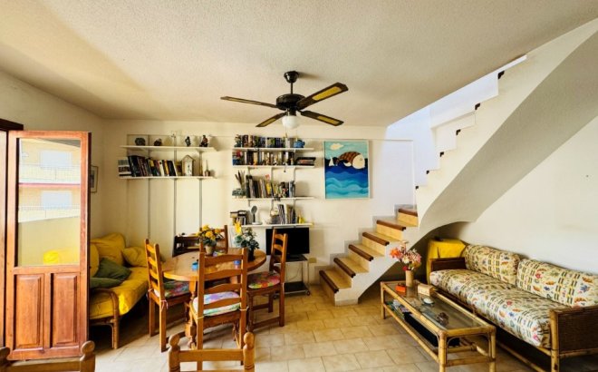 Resale - Dúplex -
La Mata - Costa Blanca