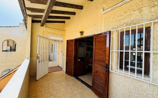Resale - Dúplex -
La Mata - Costa Blanca