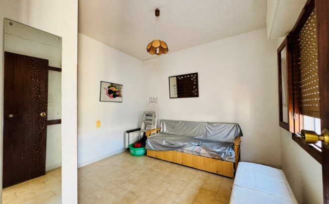 Resale - Dúplex -
La Mata - Costa Blanca