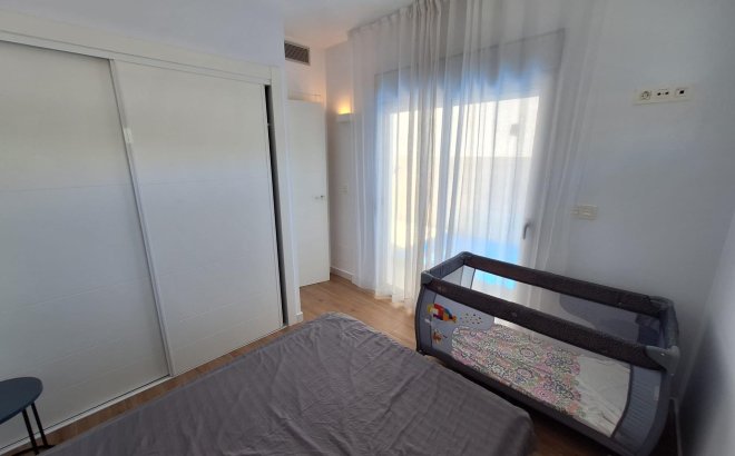 Resale - Villa -
Torrevieja - Los Frutales