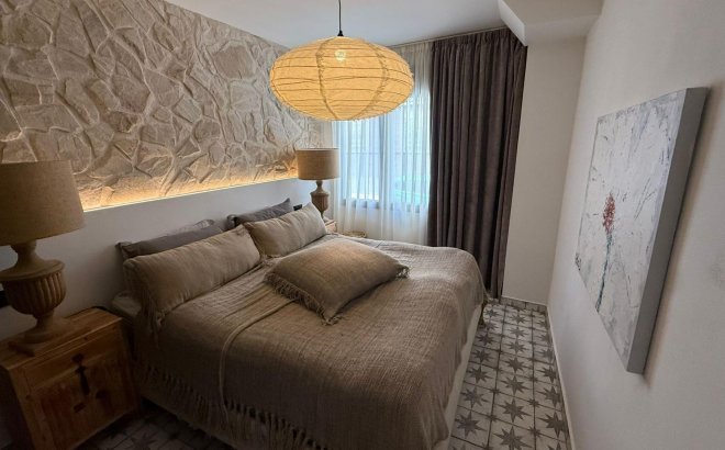 Resale - Apartment -
Torrevieja - Estacion De Autobuses