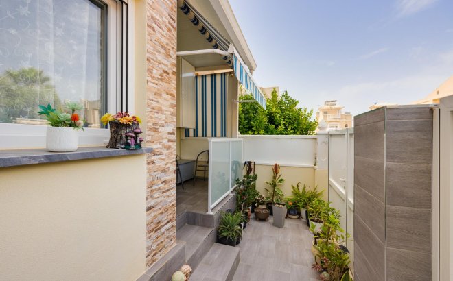 Resale - Town House -
Torrevieja - Aguas Nuevas