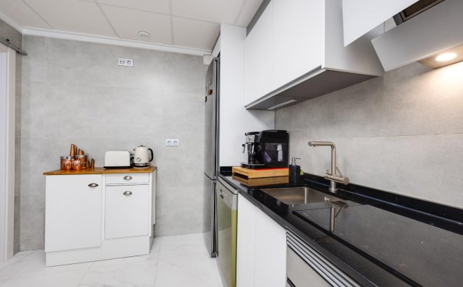 Resale - Town House -
Torrevieja - Aguas Nuevas