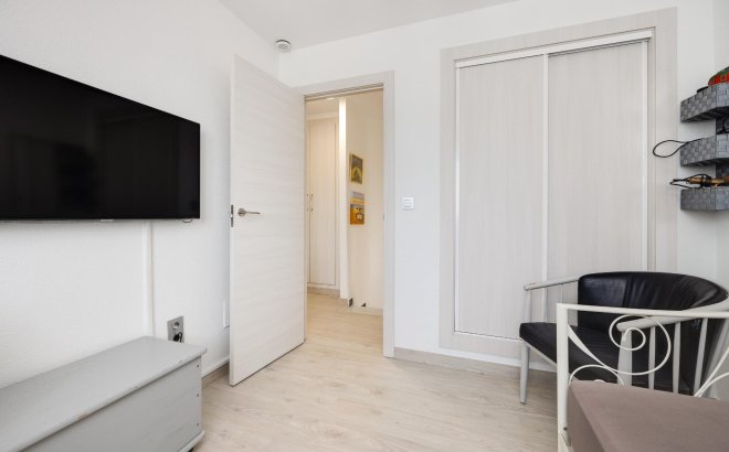 Resale - Town House -
Torrevieja - Aguas Nuevas
