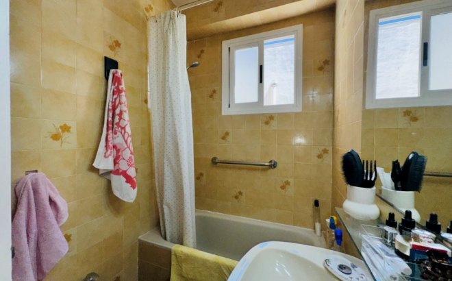 Resale - Apartment -
La Mata - Costa Blanca