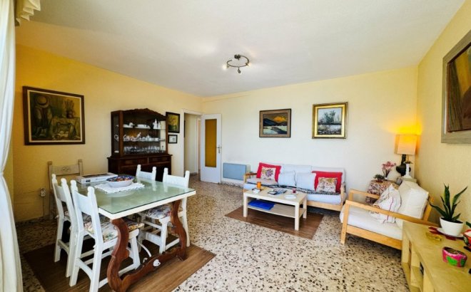 Resale - Apartment -
La Mata - Costa Blanca