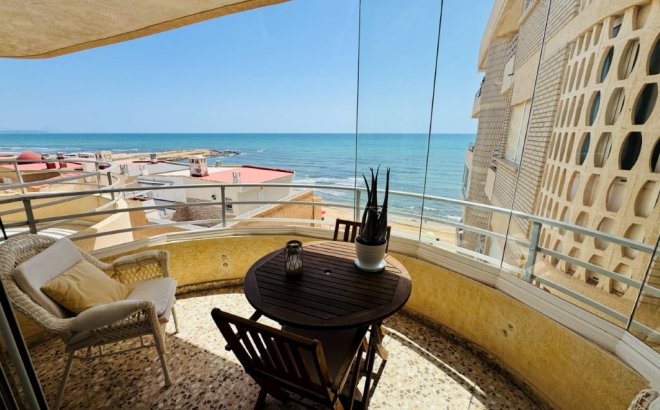Resale - Apartment -
La Mata - Costa Blanca