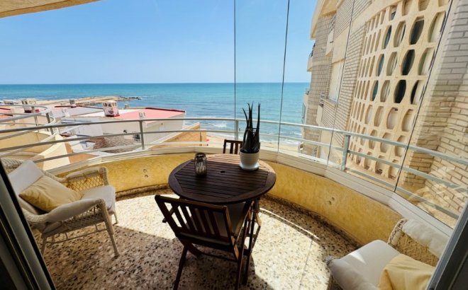 Resale - Apartment -
La Mata - Costa Blanca
