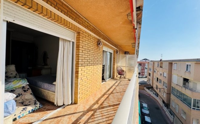 Resale - Apartment -
La Mata - Costa Blanca