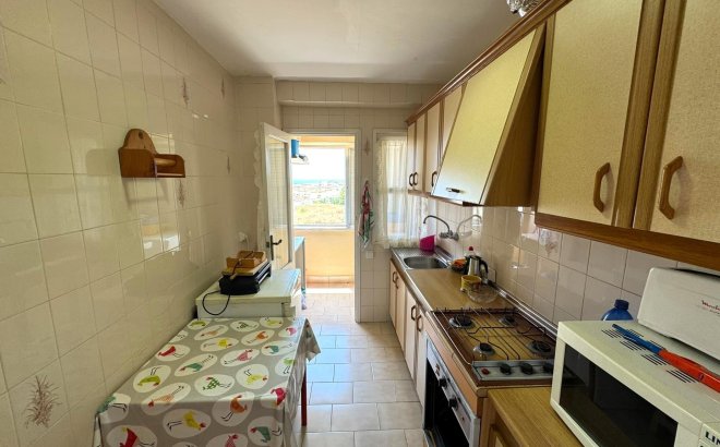 Resale - Apartment -
Torrevieja - Miramar - Torre Del Moro