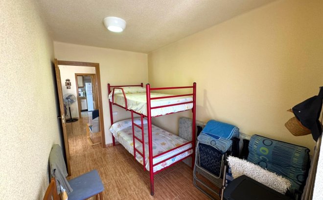Resale - Apartment -
Torrevieja - Miramar - Torre Del Moro