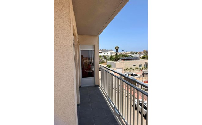 Resale - Apartment -
Torrevieja - Miramar - Torre Del Moro