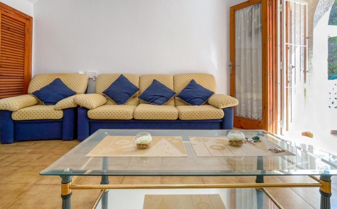 Resale - Town House -
Orihuela Costa - Costa Blanca
