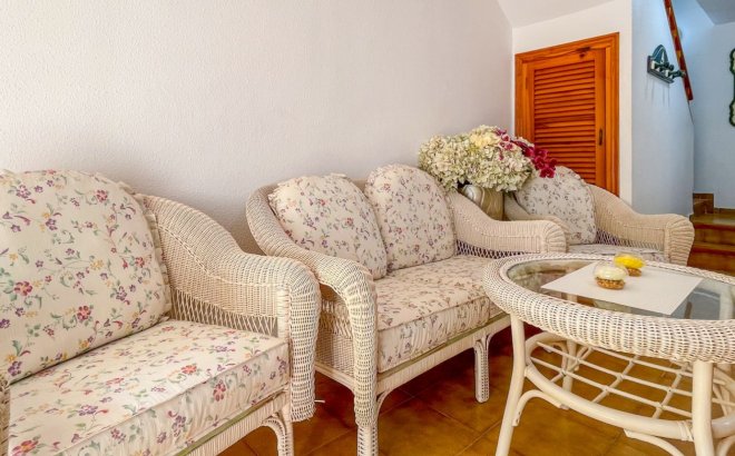 Resale - Town House -
Orihuela Costa - Costa Blanca