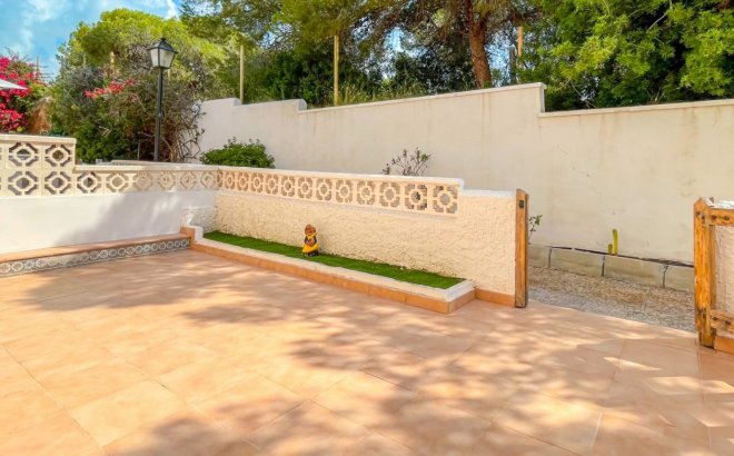 Resale - Town House -
Orihuela Costa - Costa Blanca