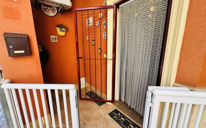 Resale - Apartment -
La Mata - Costa Blanca