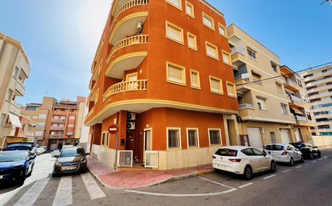 Resale - Apartment -
La Mata - Costa Blanca