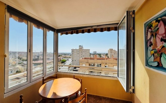 Resale - Apartment -
Torrevieja - Costa Blanca