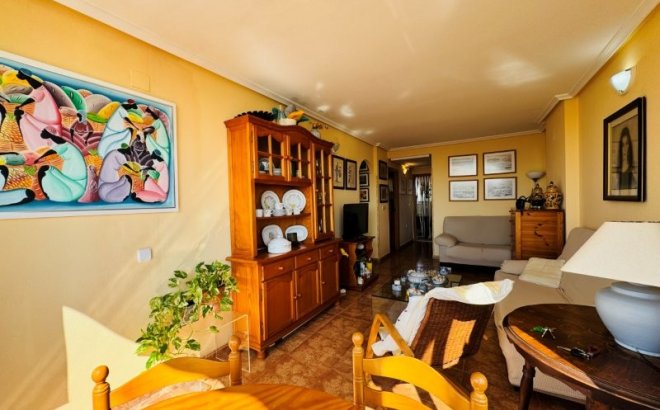 Resale - Apartment -
Torrevieja - Costa Blanca