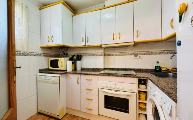 Resale - Apartment -
Torrevieja - Costa Blanca