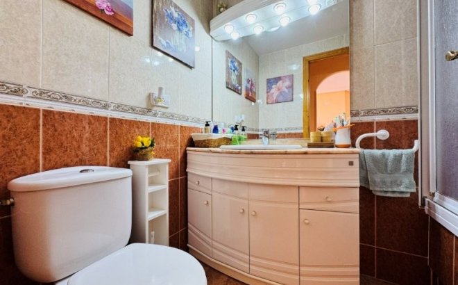 Resale - Apartment -
Torrevieja - Costa Blanca