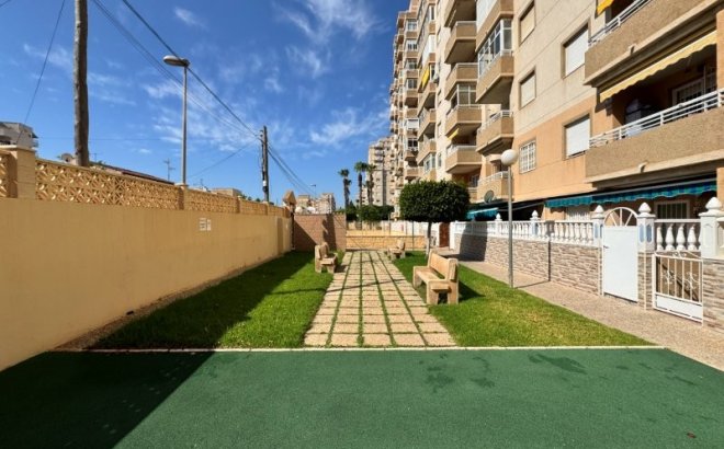 Resale - Apartment -
Torrevieja - Costa Blanca