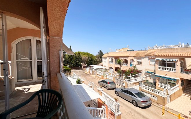 Resale - Bungalow -
Torrevieja - Costa Blanca