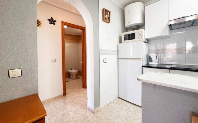 Resale - Bungalow -
Torrevieja - Costa Blanca