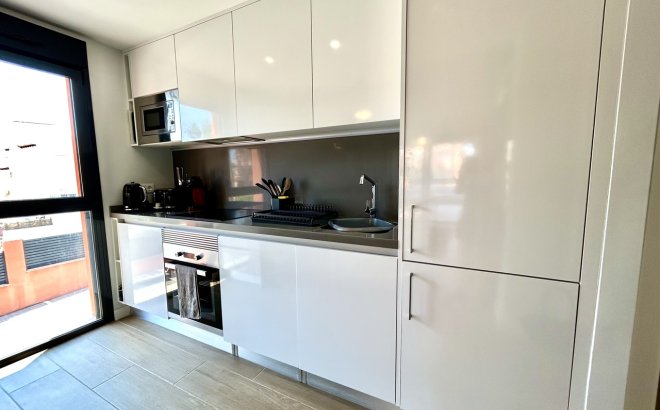 Resale - Apartment -
Villamartin - Costa Blanca