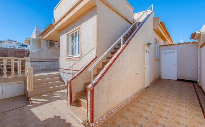 Resale - Bungalow -
Torrevieja - Los Balcones