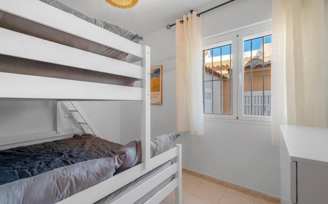 Resale - Bungalow -
Torrevieja - Los Balcones