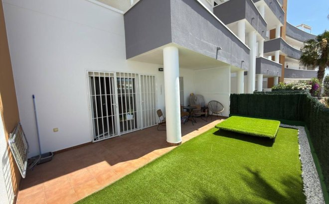 Resale - Apartment -
Villamartin - Costa Blanca