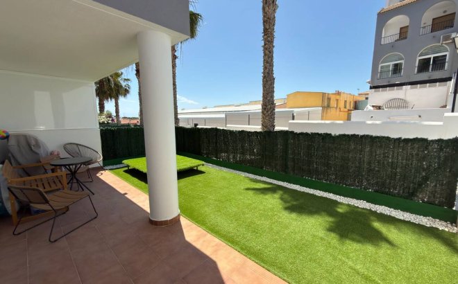 Resale - Apartment -
Villamartin - Costa Blanca