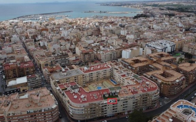 Resale - Apartment -
Torrevieja - Costa Blanca