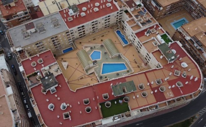 Resale - Apartment -
Torrevieja - Costa Blanca