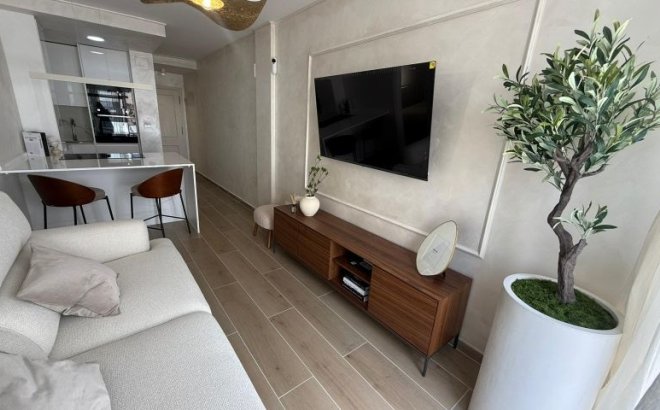 Resale - Apartment -
Torrevieja - Costa Blanca