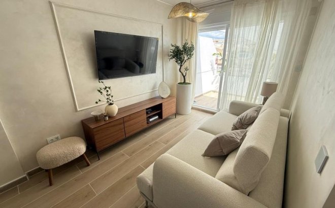 Resale - Apartment -
Torrevieja - Costa Blanca