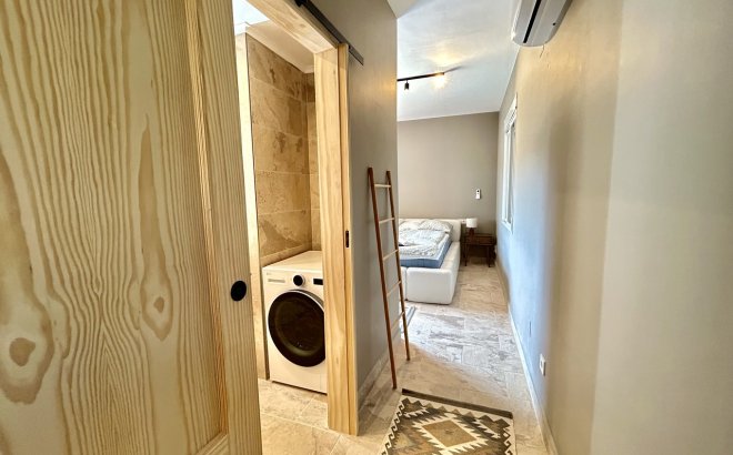Resale - Villa -
La Zenia - Costa Blanca