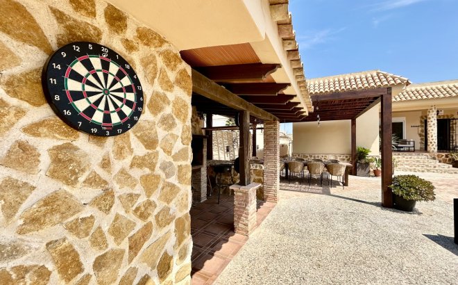 Resale - Villa -
La Zenia - Costa Blanca