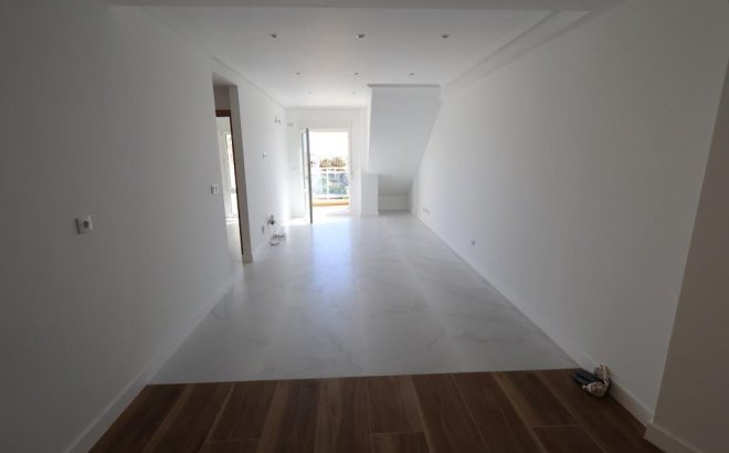 Resale - Penthouse -
Orihuela Costa - Costa Blanca