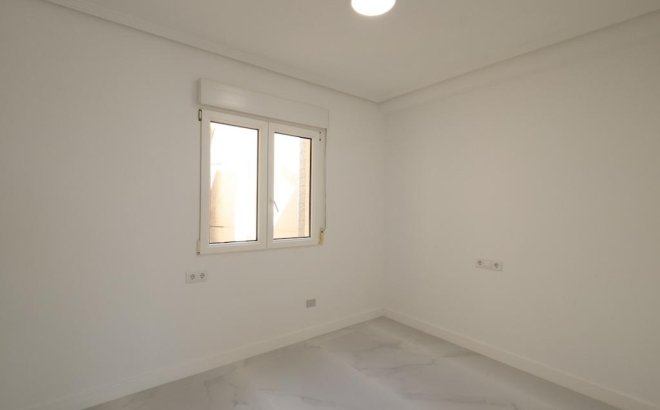 Resale - Penthouse -
Orihuela Costa - Costa Blanca