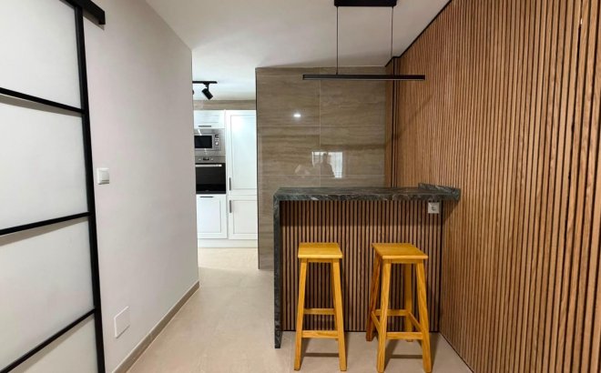 Resale - Apartment -
Torrevieja - Playa del Cura