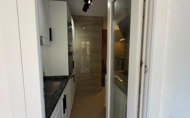 Resale - Apartment -
Torrevieja - Playa del Cura