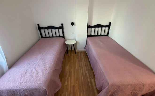 Resale - Apartment -
Torrevieja - Playa del Cura
