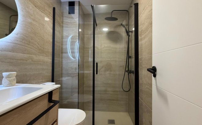 Resale - Apartment -
Torrevieja - Playa del Cura
