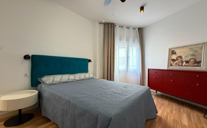 Resale - Apartment -
Torrevieja - Playa del Cura
