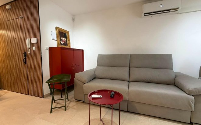 Resale - Apartment -
Torrevieja - Playa del Cura