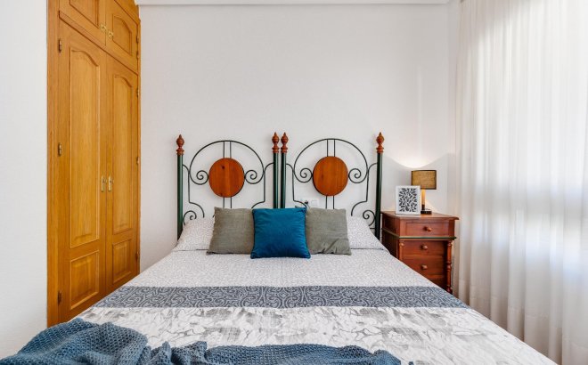 Herverkoop - Penthouse -
Torrevieja - Paseo Maritimo