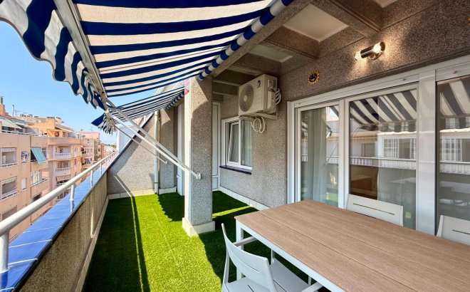 Resale - Penthouse -
Torrevieja - Habaneras