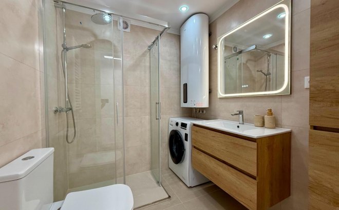 Resale - Penthouse -
Torrevieja - Habaneras